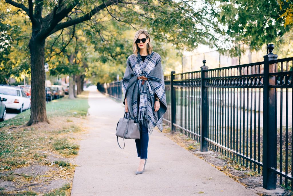 belted poncho outfit ideas