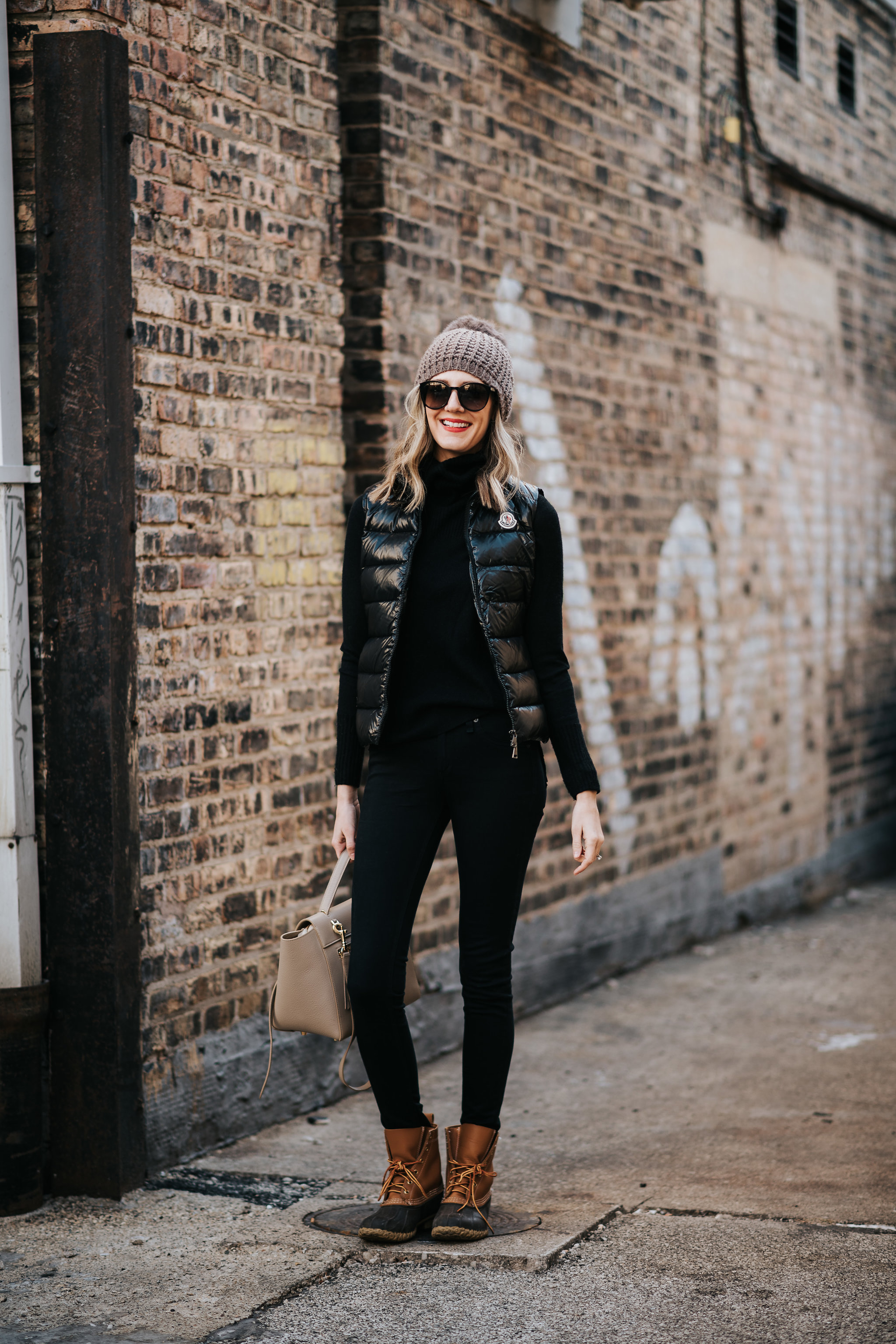 all black winter outfit