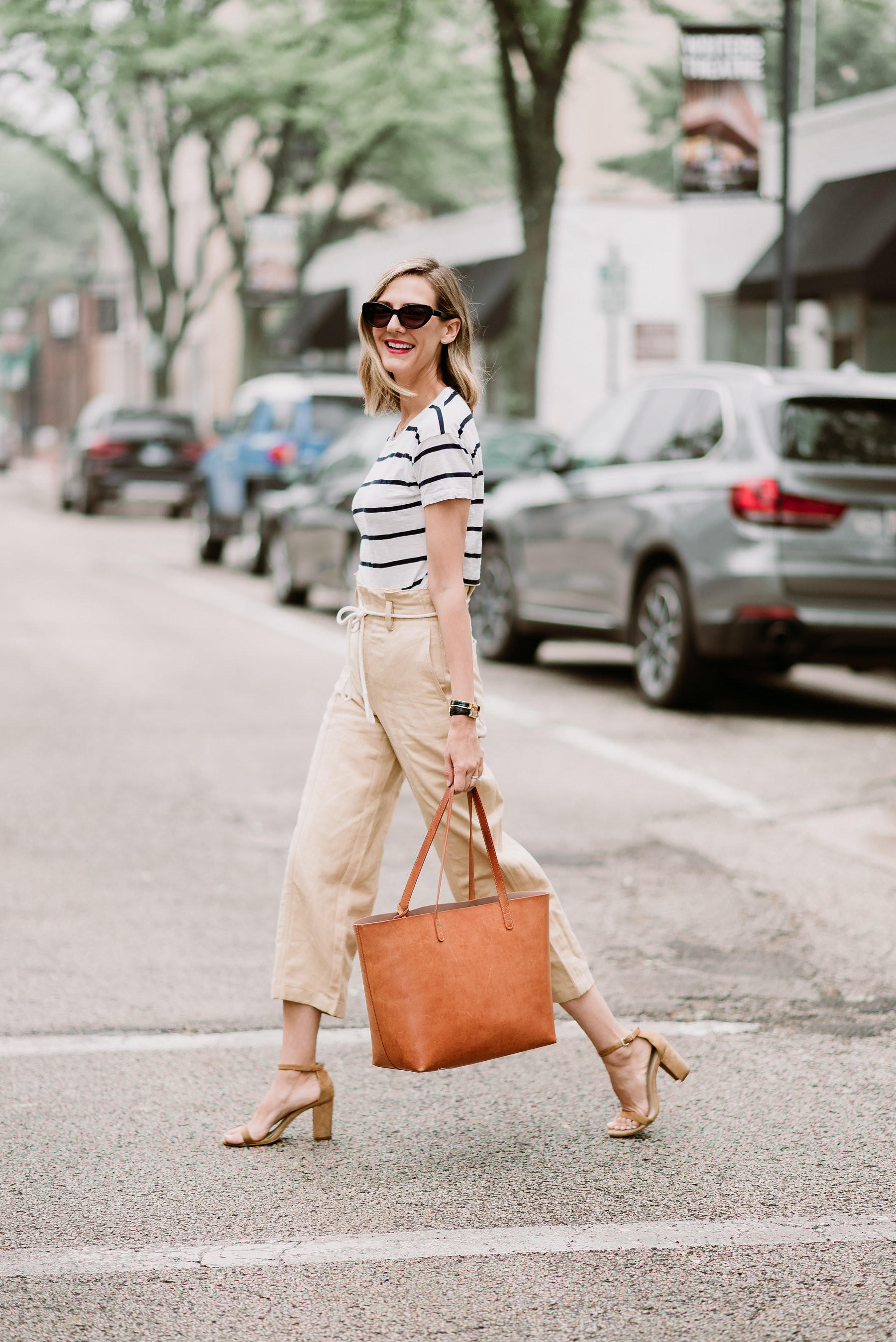 how to wear white pants to the office work appropriate - See (Anna