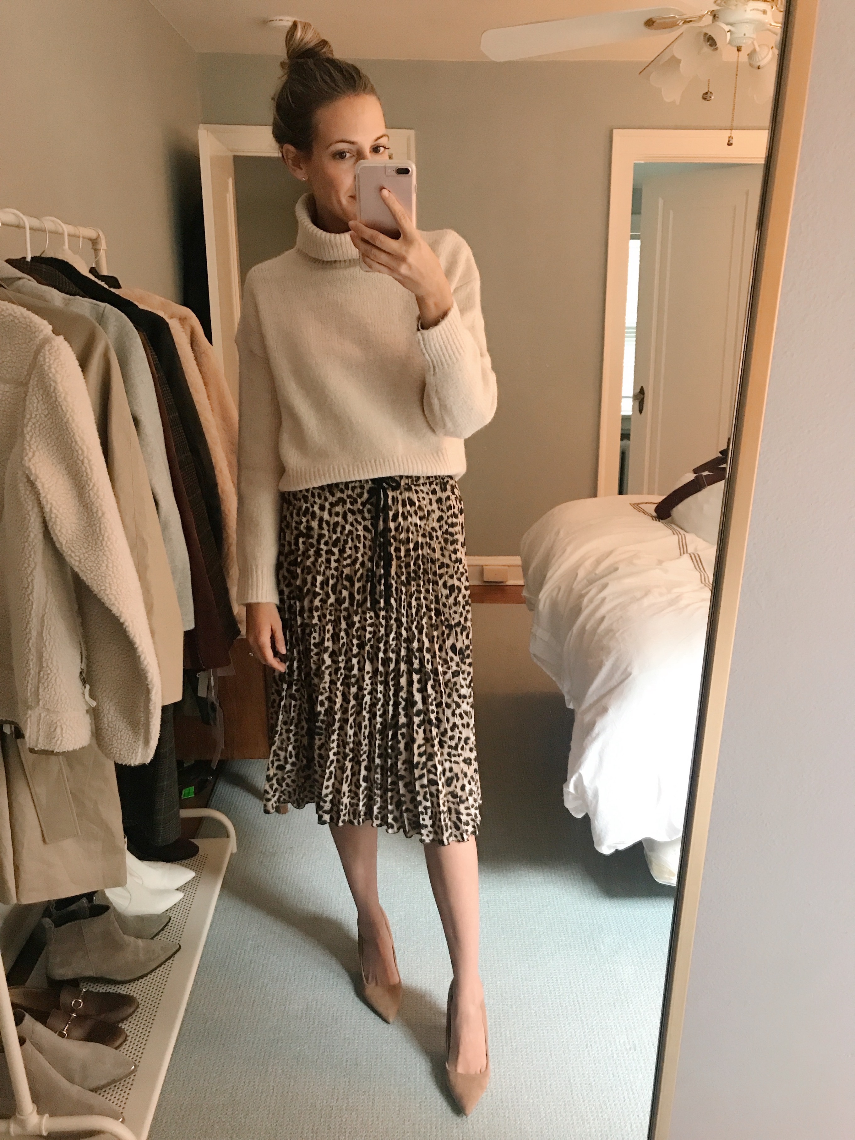 inexpensive sweaters try on H&M zara - See (Anna) Jane.
