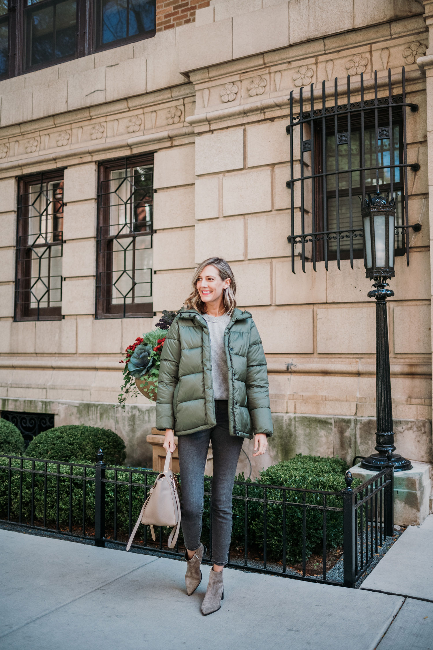 everlane renew how to style a puffer coat
