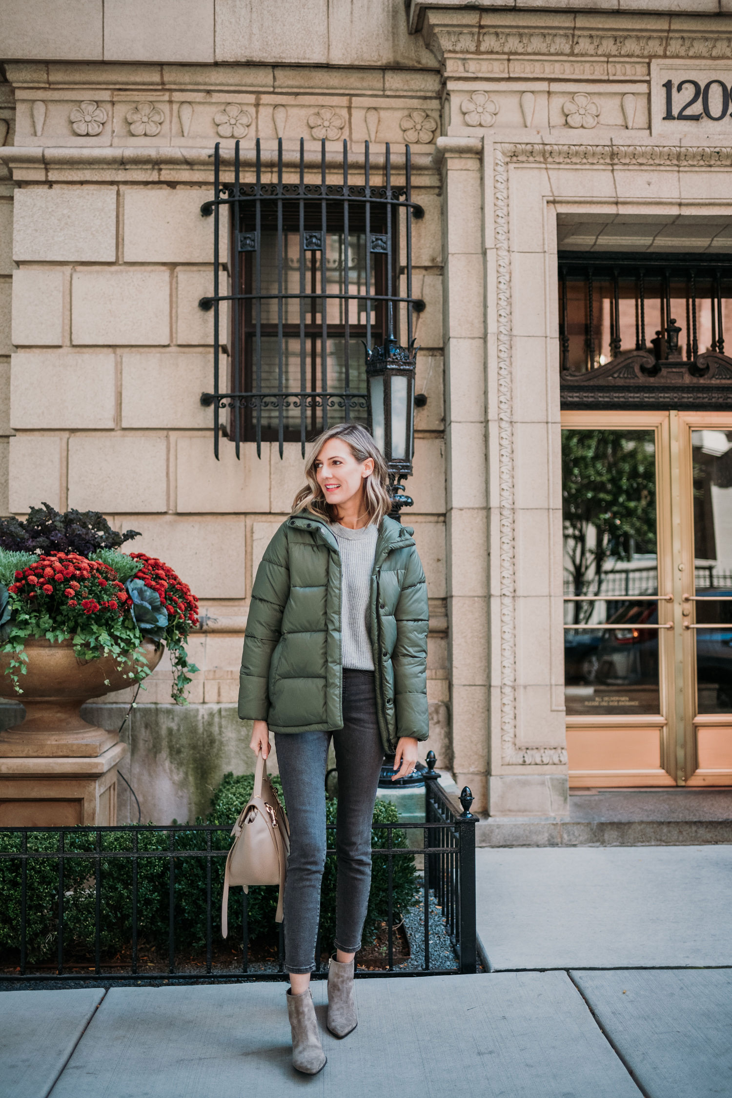 everlane renew how to style a puffer coat