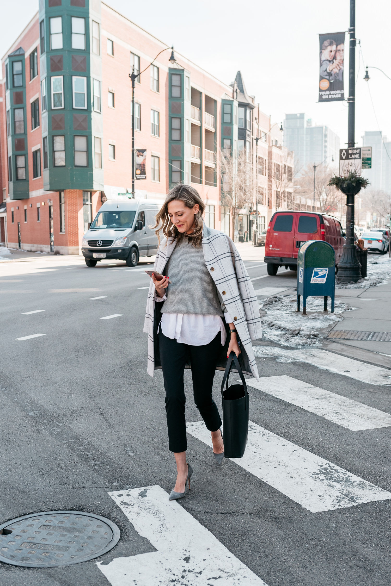 Everlane: Your New Work Wife - See (Anna) Jane.