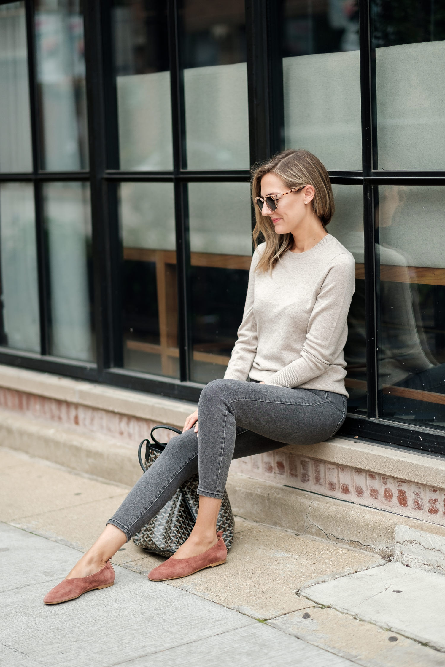 easy mom style neutrals