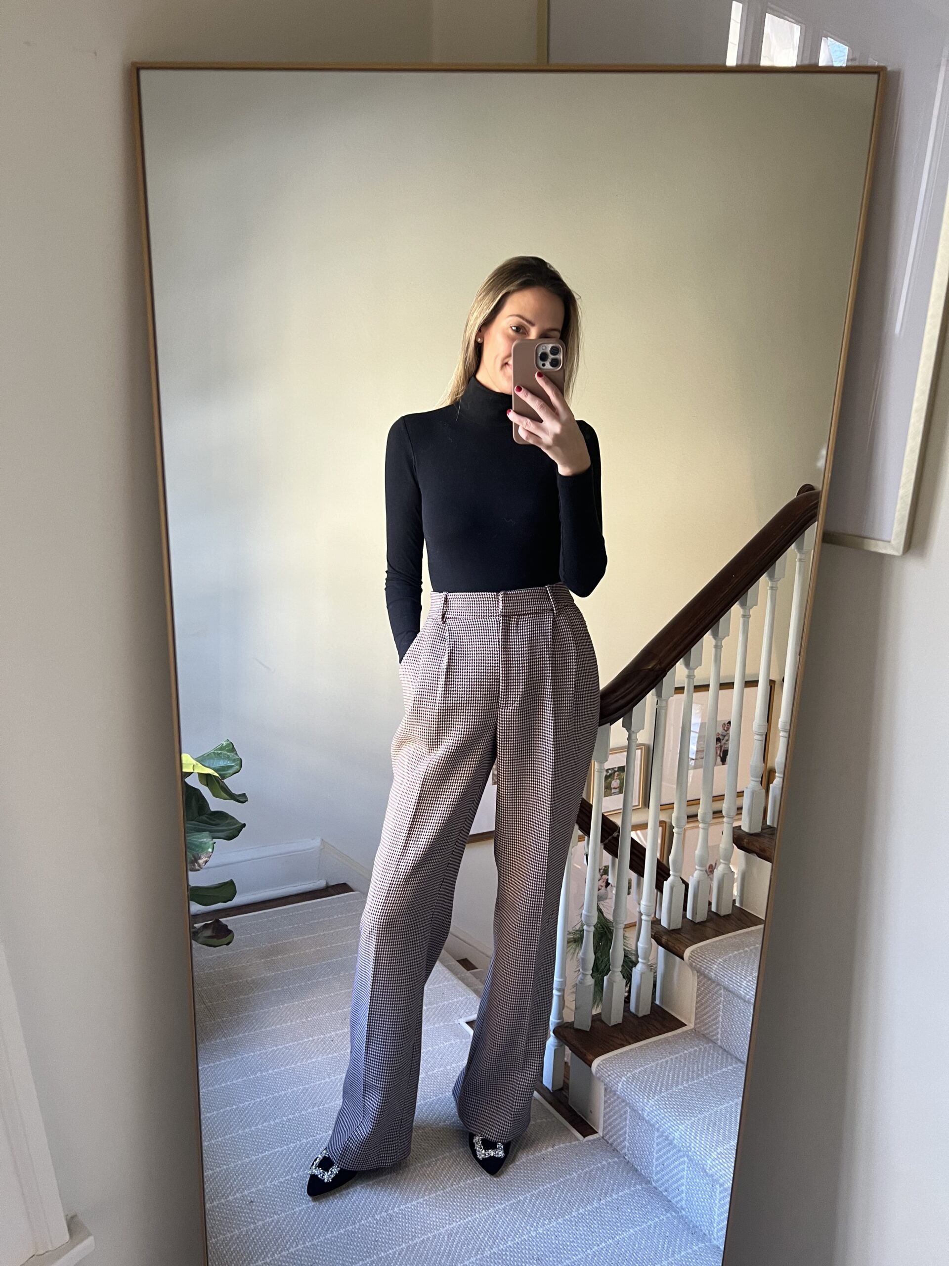 Wide-Leg Trouser Outfit Ideas